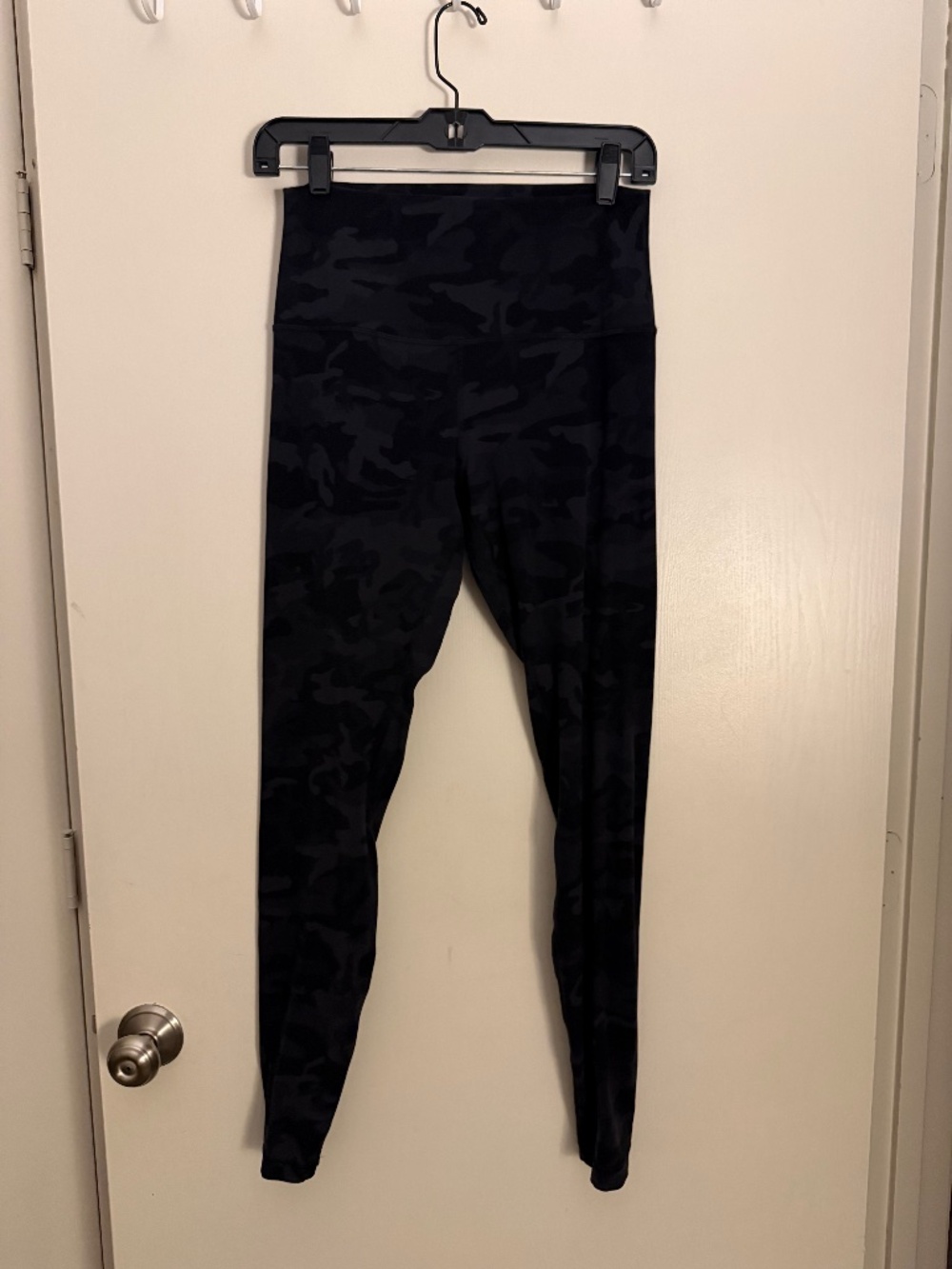 Lululemon Align CAMO Leggings - Picture 1 of 3